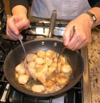 sauteed scallops xx04